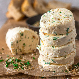COMPOUND BUTTER made with SALTY PROVISIONS' Double Onion + Roasted Garlic Flake Sea Salt